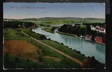 Ruhrtal. Blick von der Platte ins.