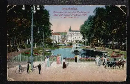 Wiesbaden. Blumengarten vor dem Kurhaus.