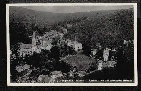 Schlangenbad. Ausblick von der Wiesbadener Straße