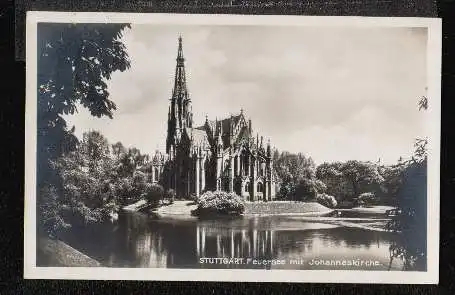 Stuttgart. Feuersee mit Johanneskirche