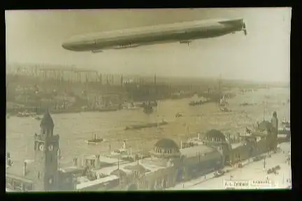 x00212; Zeppelin über Hamburg (Reprint).