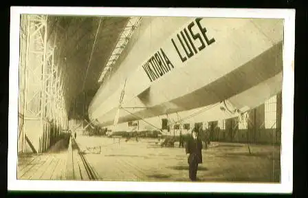 x00288; Victoria Luise. Station und Landungsplatz des Zeppelinluftschiffes. .