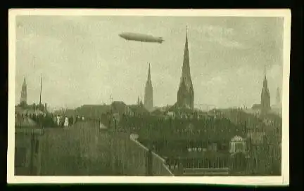 x00289; Rückseitetext: Graf Zeppelin übe Hamburg Stadt. Keine AK.