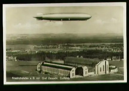 x00295; Friedrichshafen a.B. Graf Zeppelin (Luftbild).