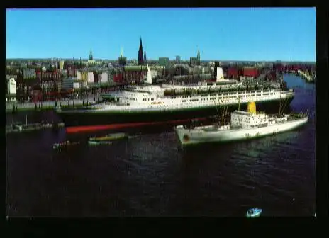 x00655; Hamburg, Überseebrücke mit QUEEN ELIZABETH 2.