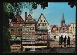x01057; Lüneburg. Fachwerkhäuser an der llmenau.