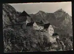 x01359; Liechtenstein und Schloss Vaduz.).