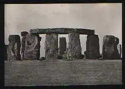 x01622; Stonehenge from the North East.