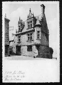 x02438; Le Mans. Maison du 15 siecle Place du Chateau.