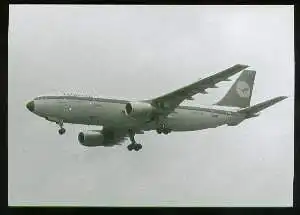 x03998; Flugzeug. A300: LH. Originalfoto.