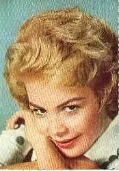 x05121; Sandra Dee.