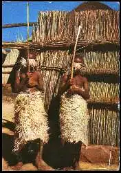 x05392; BASUTOLAND. enfants Basutos pares pour I´initiation).