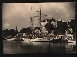 x08587; Rostock Warnemünde. Schulschiff Wilhelm Pieck