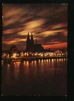 x09981; Köln am Rhein, Abendstimmung.