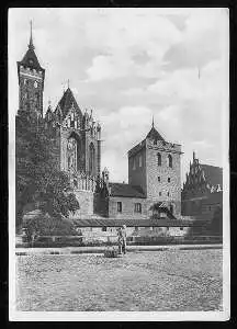 x10021; Marienburg (Westpr.), Marienkirche mit Madonna.