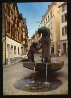 x10137; Bernkastel Kues an der Mosel. Bärenbrunnen.