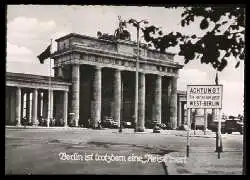 x12535; Berlin. Brandenburger Tor.