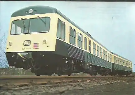 x16374. Baureihe VT 628. zweiteiliger Dieseltriebzug für Nah- und Bezirksverkehr.