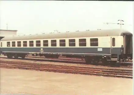 x16393. Reisezugwagen 2. Klasse.