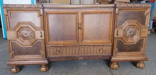 eindrucksvolles Sideboard Anrichte in Wurzelholzoptik ca. 1920 bis 1930