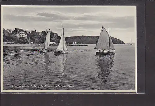 AK Ostseebad Glücksburg Yachtschule mit Segler Hafen 1940