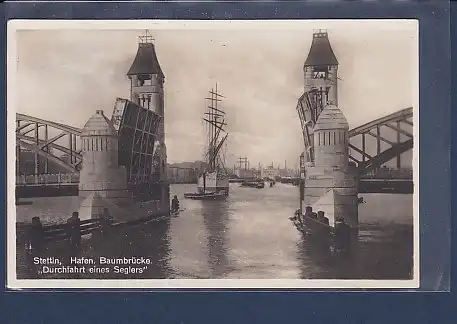 AK Stettin Hafen Baumbrücke Durchfahrt eines Seglers 1919