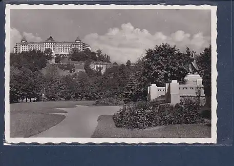 AK Karlsbad Hotel Imperial mit Beethovendenkmal 1940