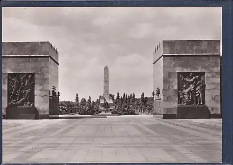 AK Berlin Schönholz Sowjetisches Ehrenmal 1963