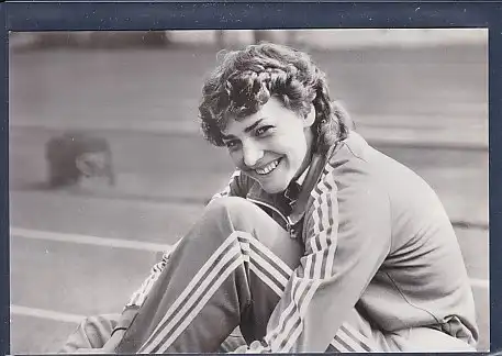 AK Heike Drechsler Daute Siegerin im Weitsprung beim Leichtathletikfest Goldenes Oval 1984