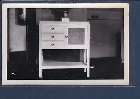 Photo AK Möbelstück Beistelltisch 1950