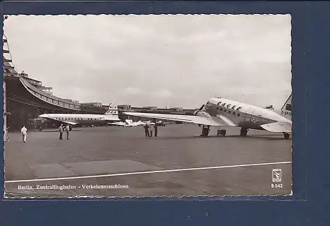 AK Berlin Zentralflughafen - Verkehrsmaschinen 1950