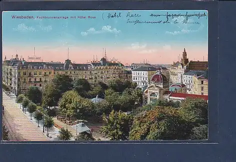 AK Wiesbaden Kochbrunnenanlage mit Hotel Rose 1920