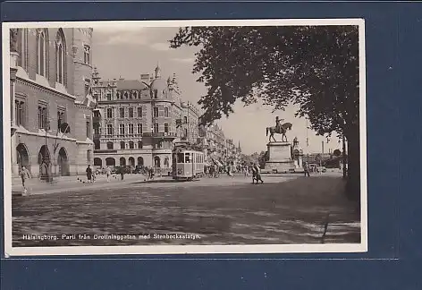 AK Hälsingborg Parti fran Drottninggatan med Stenbocksstatyn 1943
