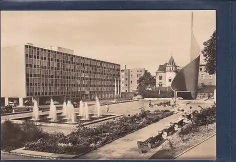 AK Halle Fahnenmonument am Hansering 1970