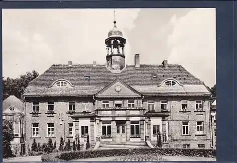 [Ansichtskarte] AK Gädebehn Ortsteil Basthorst Schloß Klinische Dispensaire Abteilung 1975. 