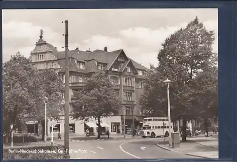 [Ansichtskarte] AK Berlin Niederschönhausen Kurt Fischer Platz 1968. 