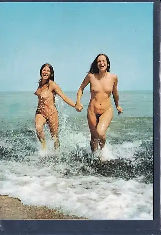 [Ansichtskarte] AK Zwei Frauen beim FKK im Wasser 1983. 