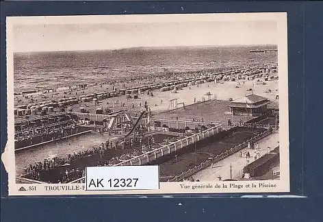 [Ansichtskarte] AK Trouville Reine des Plages Vue generale de la Plage et la Piscine 1930. 
