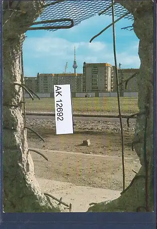 [Ansichtskarte] AK Berlin Mauerdurchblick 1990. 