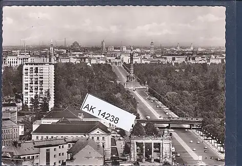 [Ansichtskarte] AK Berlin Straße des 17.Juni mit Siegessäule u. Brandenburger Tor 1960. 