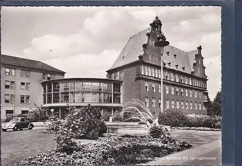 [Ansichtskarte] AK Berlin Wittenau Rathaus mit Springbrunnen 1971. 