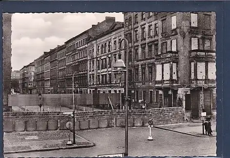 [Ansichtskarte] AK Die Schandmauer Bernauer Straße 1960. 