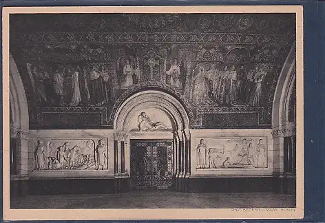 [Ansichtskarte] AK Kaiser Wilhelm Gedächtniskirche Ruhmeshalle mit Eingang zur Kirche 1930. 