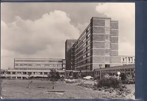 [Ansichtskarte] AK Rostock Südstadt Bezirkskrankenhaus und Poliklinik am Südring 1979. 