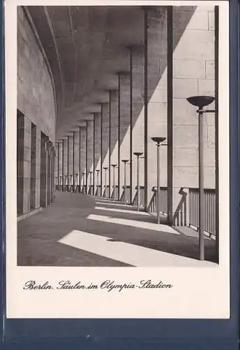 [Ansichtskarte] AK Berlin Säulen im Olympia Stadion 1940. 