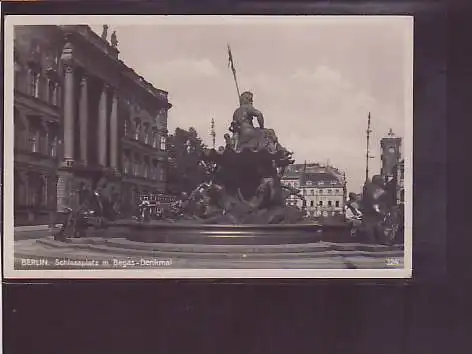 AK Berlin Schlossplatz m. Begas Denkmal 1934