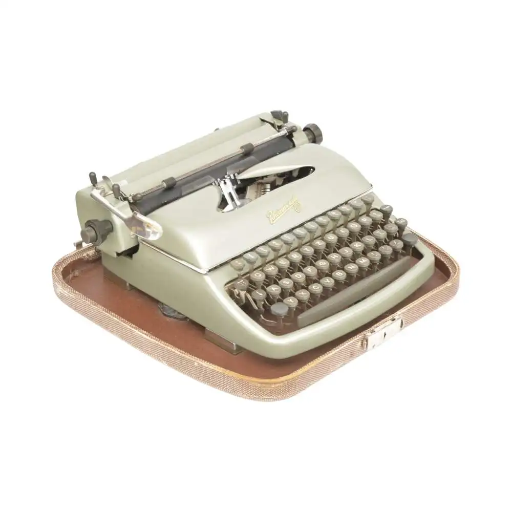 Antike Schreibmaschine Rheinmetall Modell KsT, Deutschland 1950er Jahre. 0