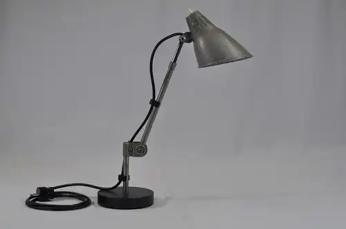 Hala Nestler Gelenklampe Schreibtischlampe Teleskoplampe Leuchte Lampe 50er vintage Tischlampe Werkstattlampe Architektenlampe