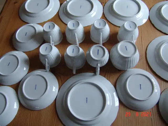 KPM Rocaille weiß Kaffeeservice 21 Teile Schleifstrich - NEUWERTIG 16