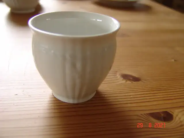 KPM Rocaille weiß Kaffeeservice 21 Teile Schleifstrich - NEUWERTIG 7